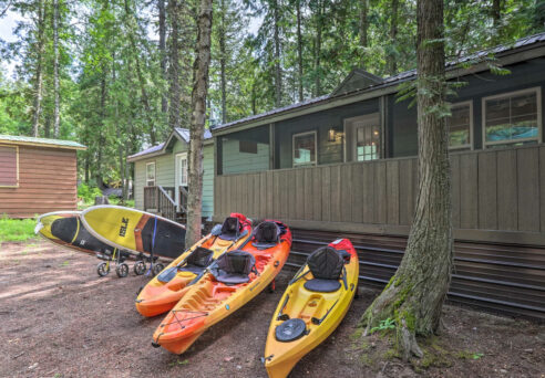 West Glacier Bear Cabin has on site kayaks, paddle boards and bikes for guests to use during their stay